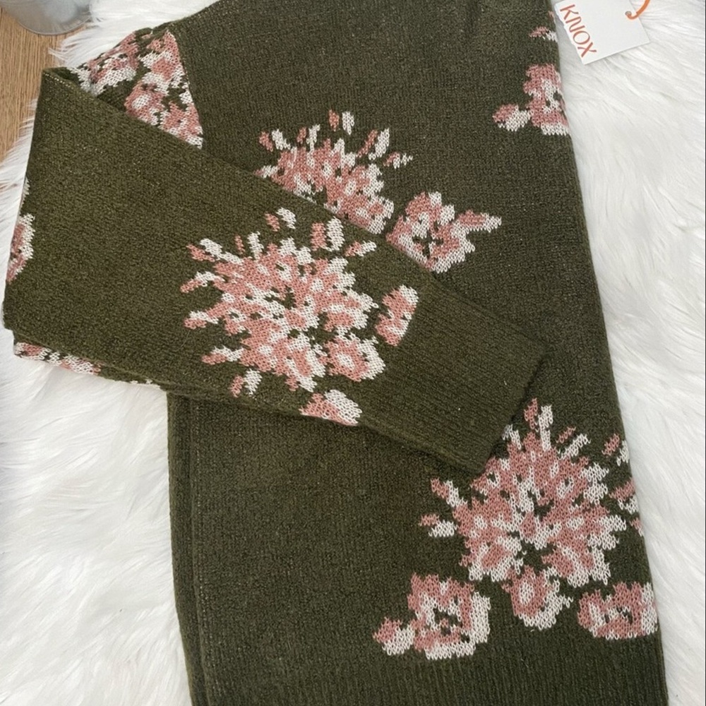 Floral Knit Sweater - Olive Green & Pink